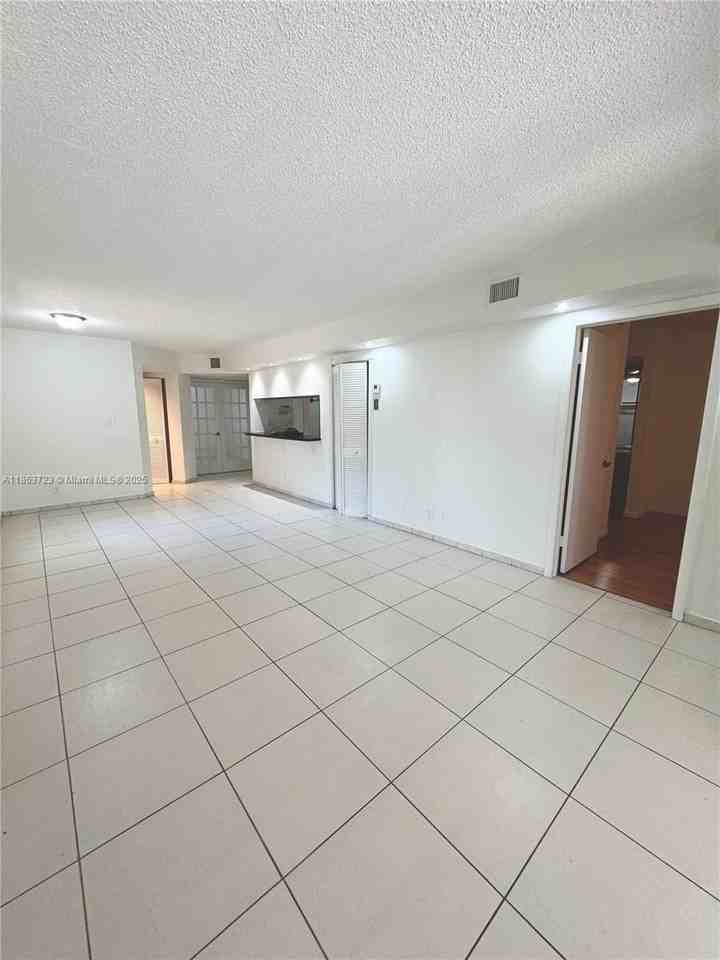 9500 Sw 140th Ct #9500 - Photo 2 of 15