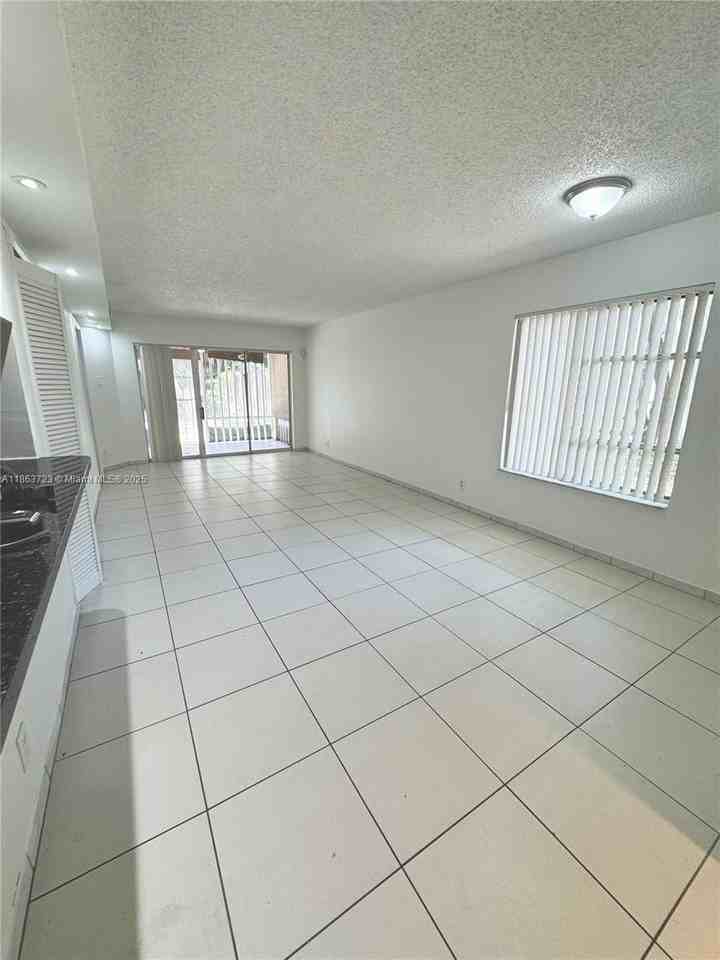 9500 Sw 140th Ct #9500 - Photo 5 of 15