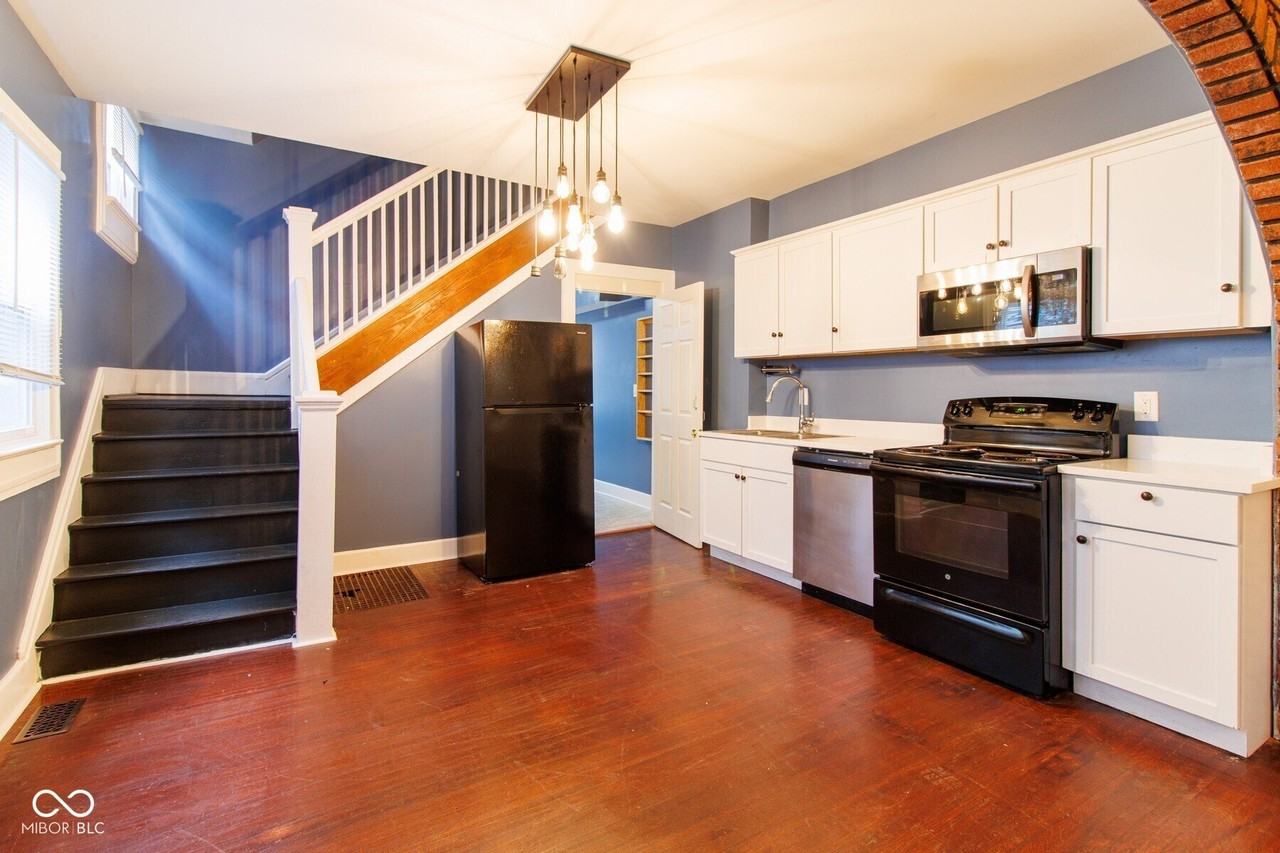 1338 North Olney Street - Photo 4 of 18