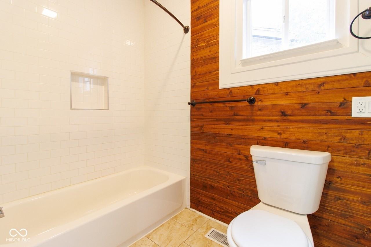 1338 North Olney Street - Photo 7 of 18