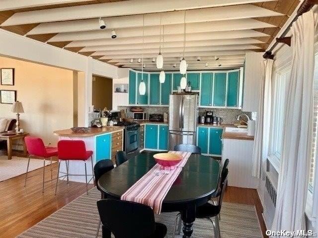 3 Oswego Ave - Photo 6 of 21