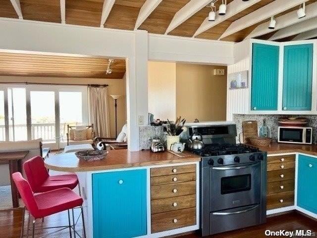 3 Oswego Ave - Photo 7 of 21