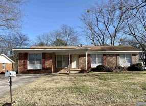 3208 Harvey St Nw - Photo 1 of 1