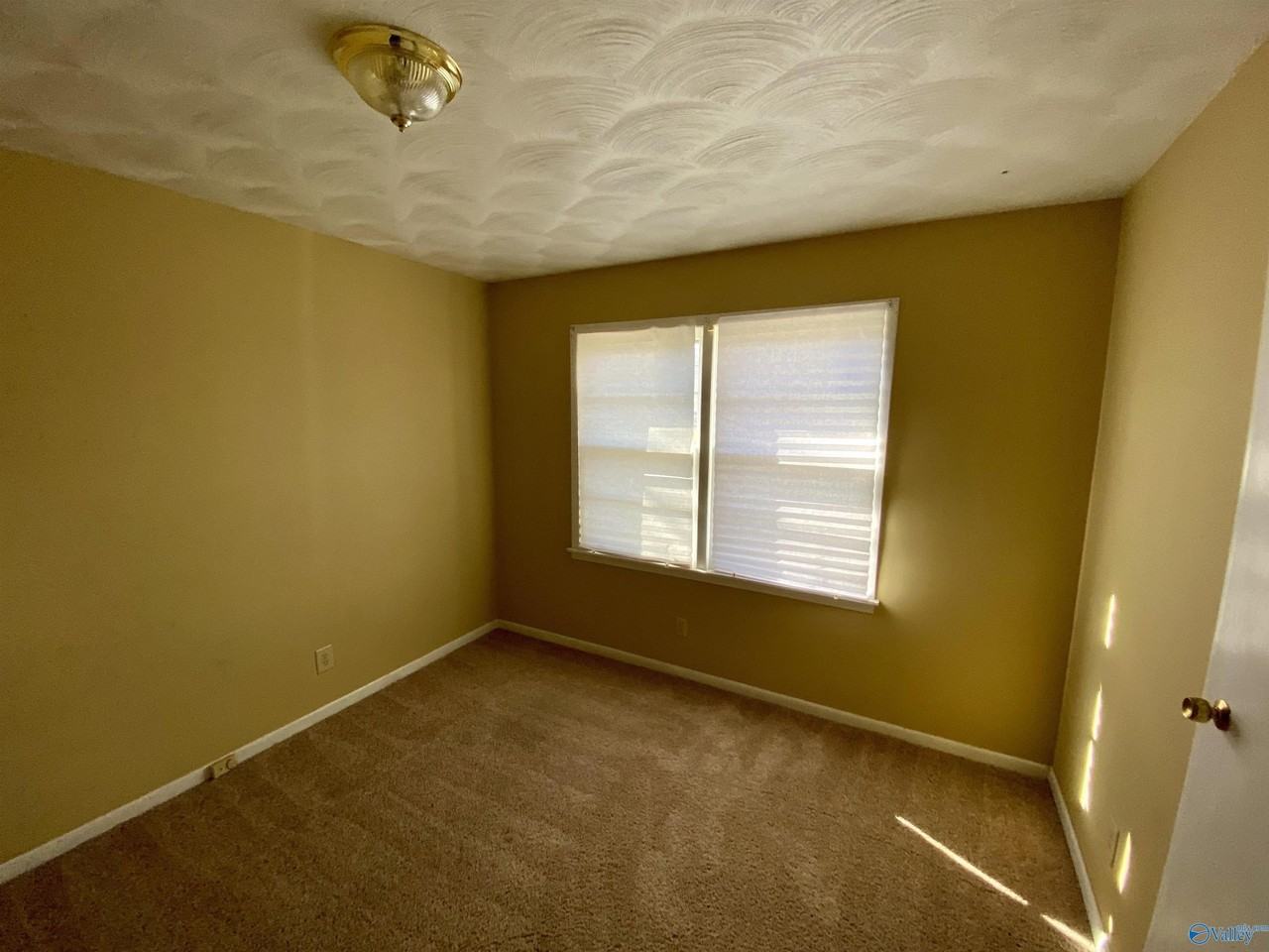 3208 Harvey St Nw - Photo 7 of 13