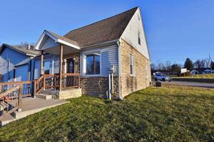 featured image of 539 E Main St