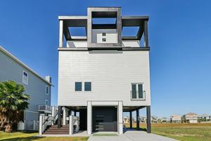 featured image of 830 Tiki Dr