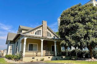 447 N Raymond Ave - Photo 1 of 1