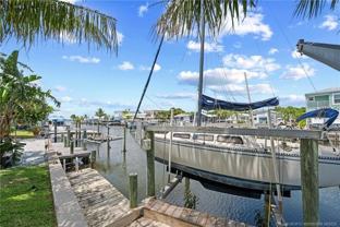 96 Aqua Ra Dr - Photo 1 of 1