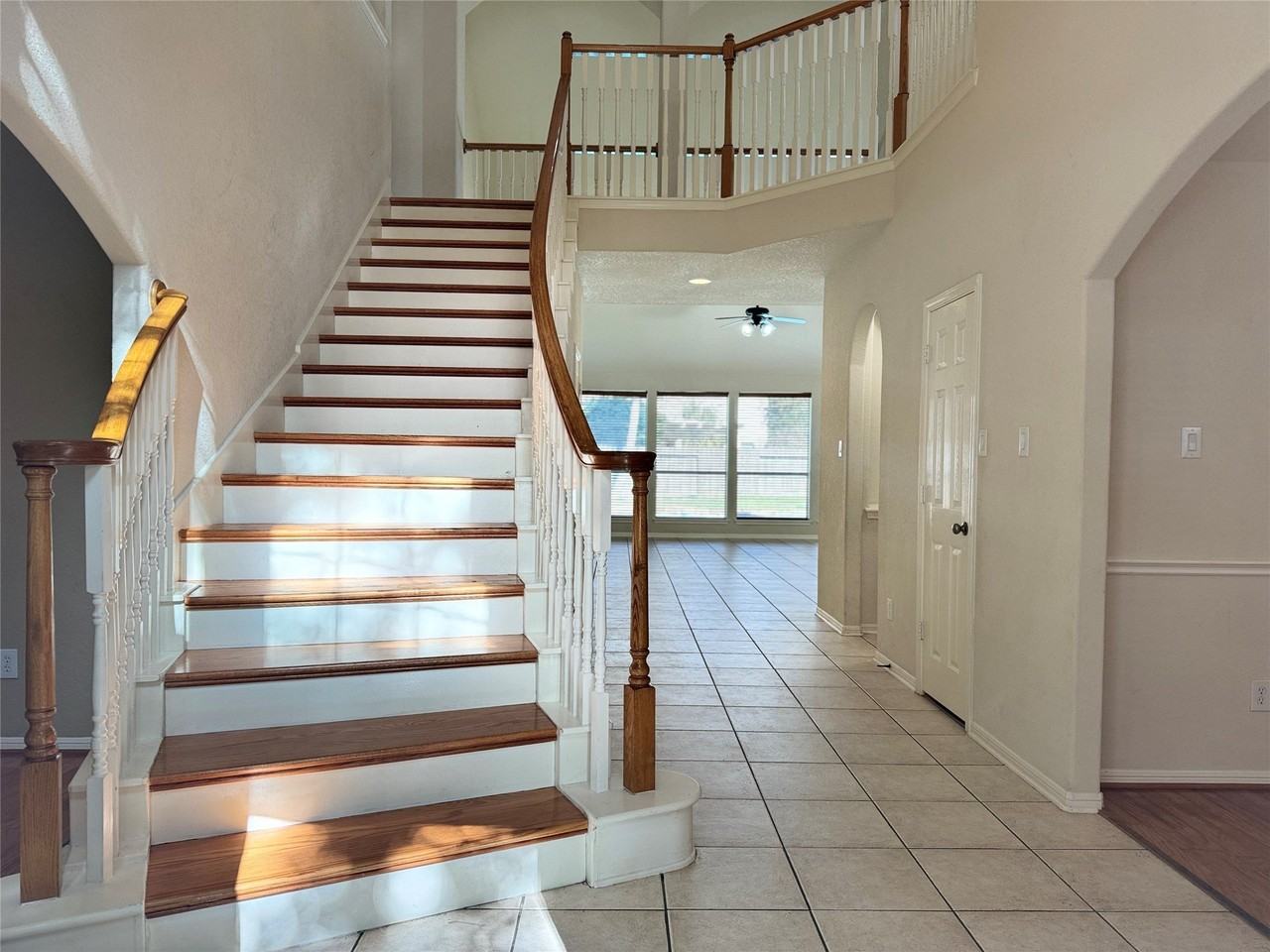 6319 Misty Creek Drive - Photo 2 of 33