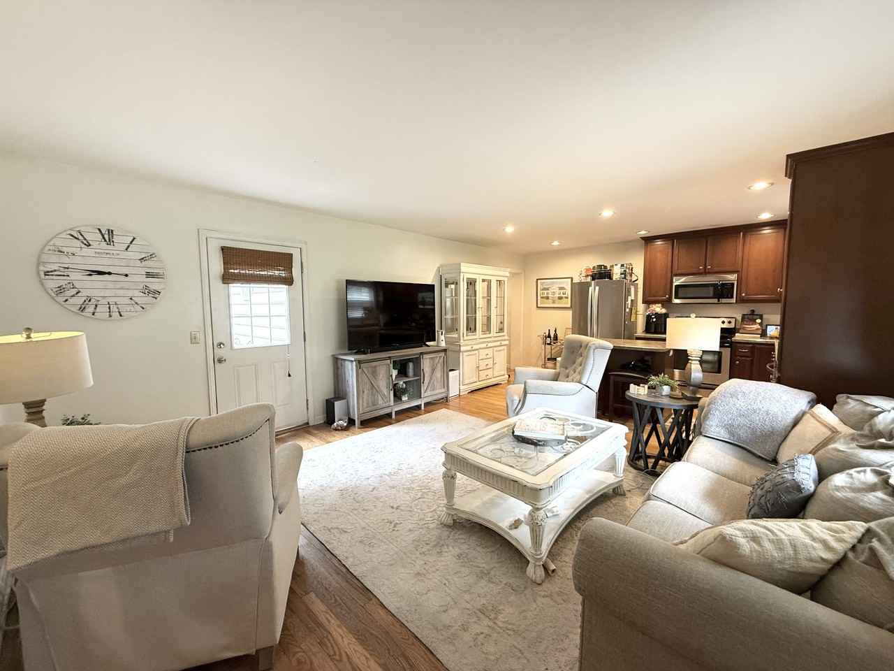 2080 Whitney Ave - Photo 2 of 19