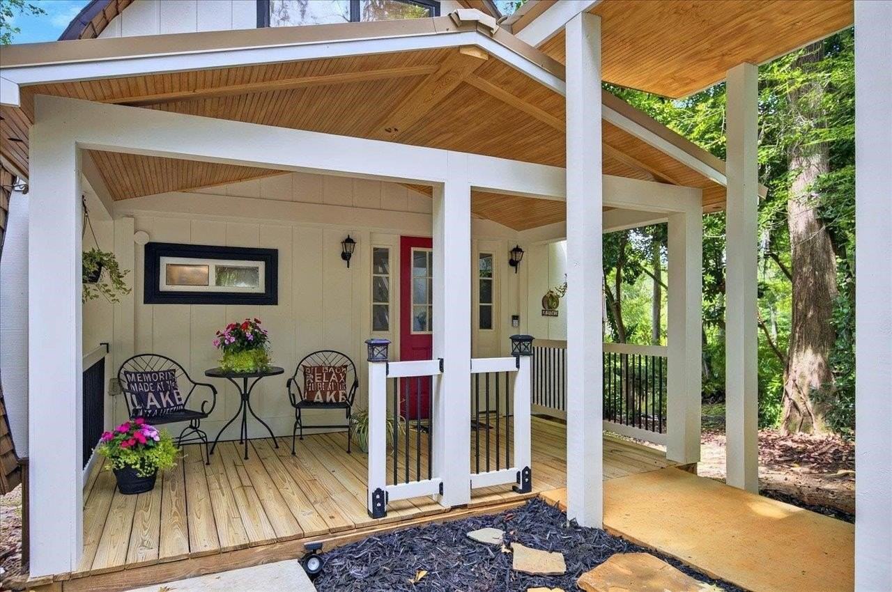 1645 Tallavana Trl - Photo 3 of 40