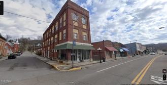 106 High Ave Ne - Photo 1 of 1