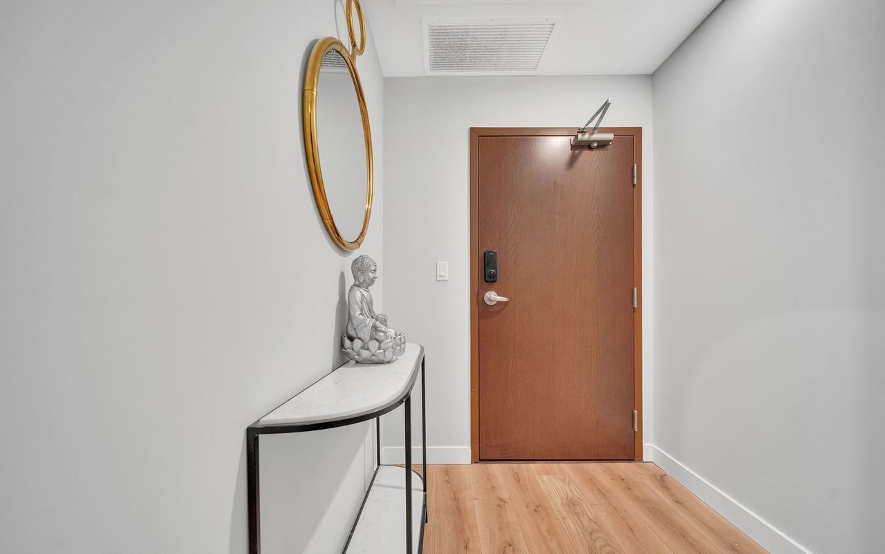 60 Frederick Street #602 - Photo 3 of 22