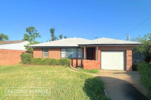 featured image of 1601 Reding Dr