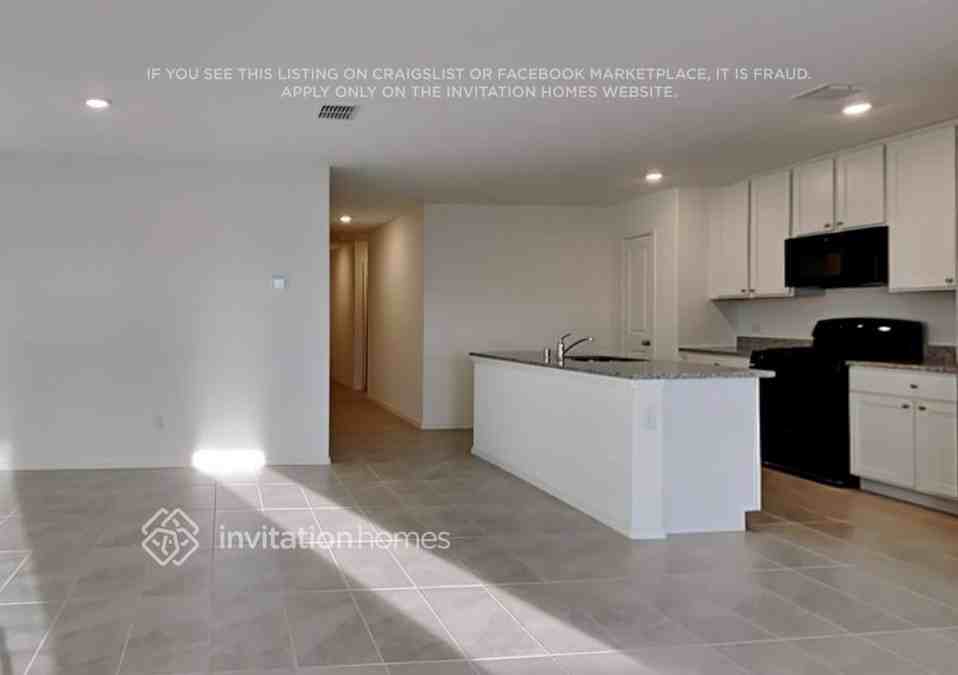 7937 Churchill Street - Photo 5 of 20