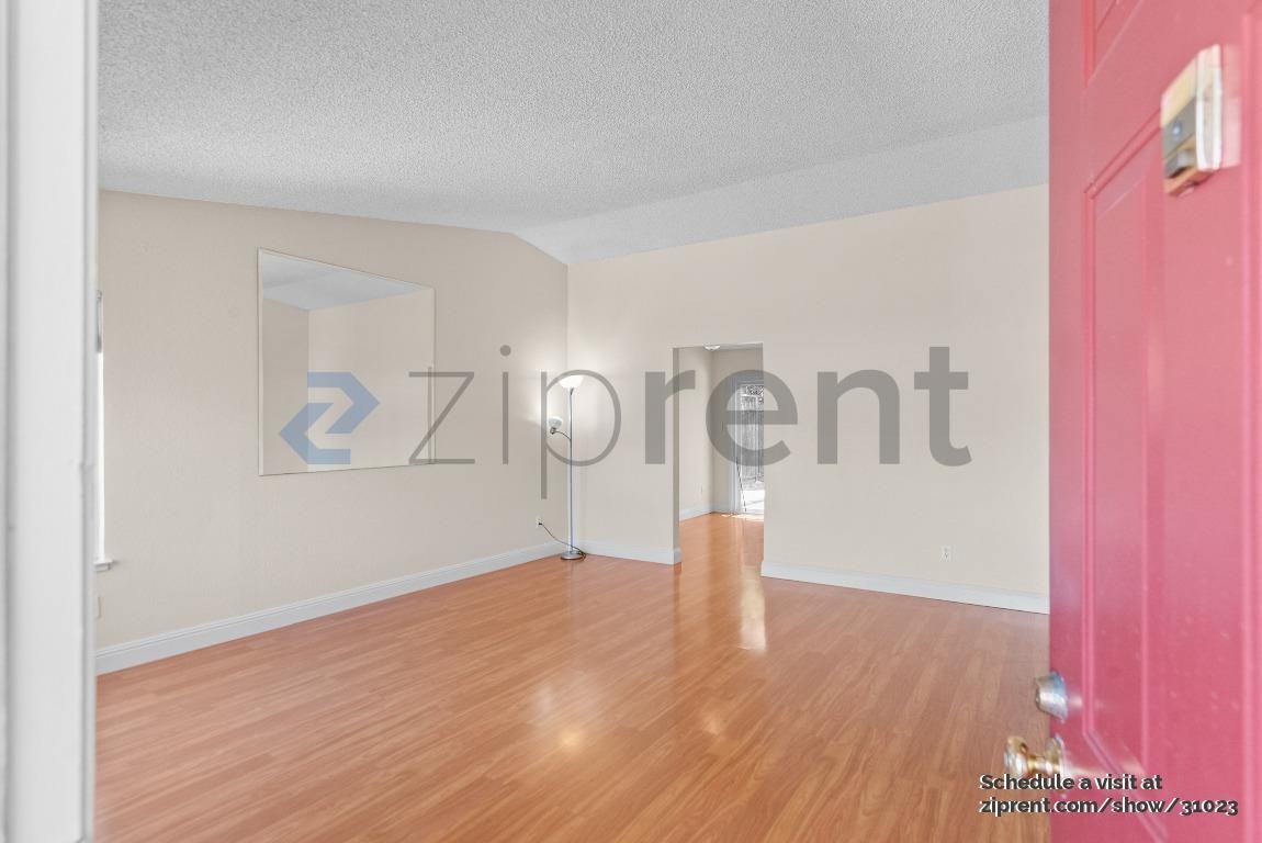 2758 Croft Dr - Photo 6 of 31