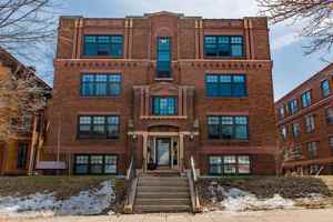featured image of 610 Summit Ave