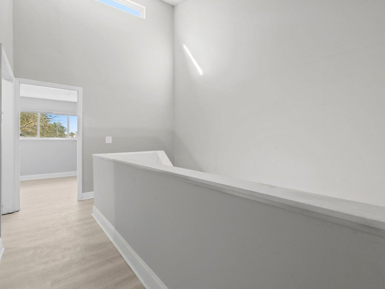 Colonial Pointe Apartments - Photo 6 of 50