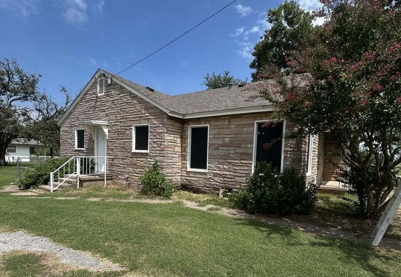 157 Fm - Photo 2 of 19