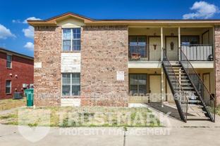 411 Brittney Way Apt A #A - Photo 1 of 1