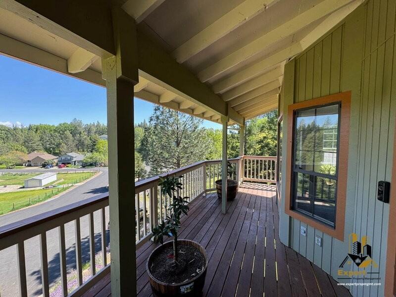 1938 Chimney Flat Ct - Photo 3 of 40