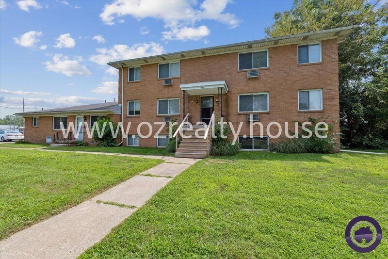 1733 Christian Ave #2 - Photo 2 of 17