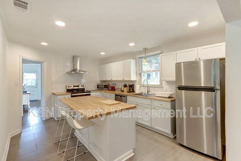 1804 Georgia Ave - Photo 7 of 36