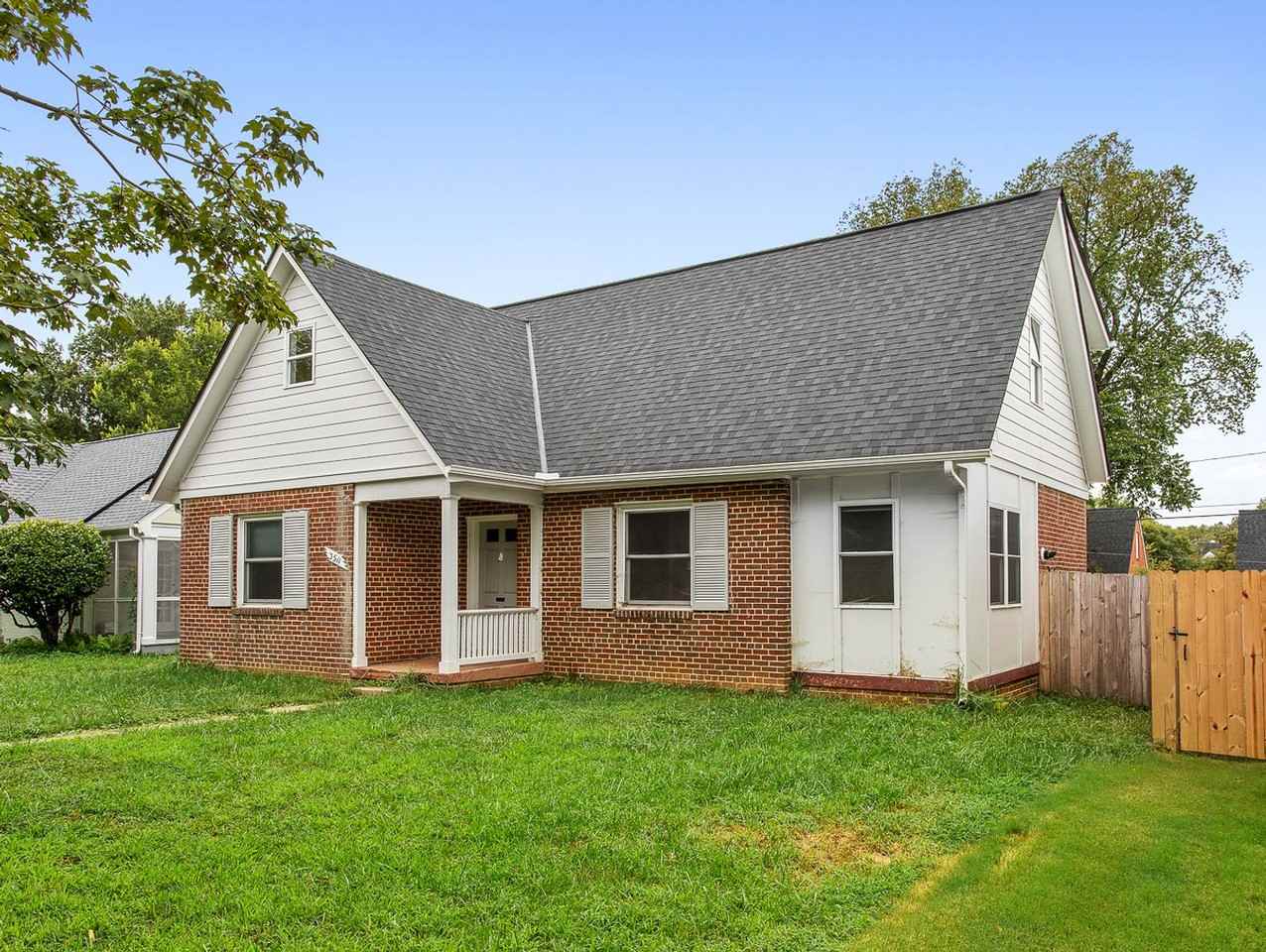 3511 Idlewood Ave - Photo 3 of 28