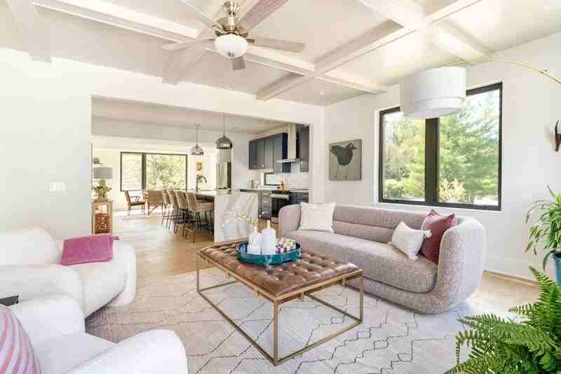 987 981 - Photo 2 of 45