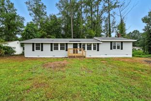 6432 Maple Rd - Photo 1 of 1