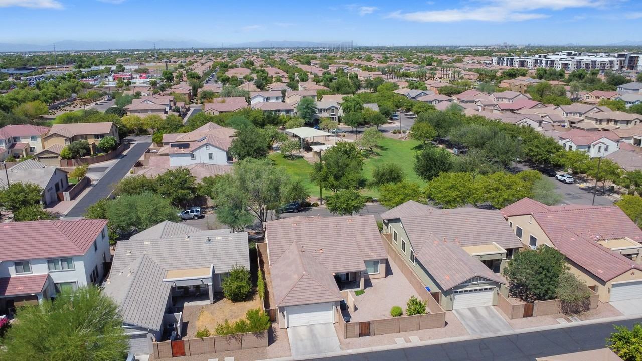 1870 South Colt Drive - Photo 6 of 43