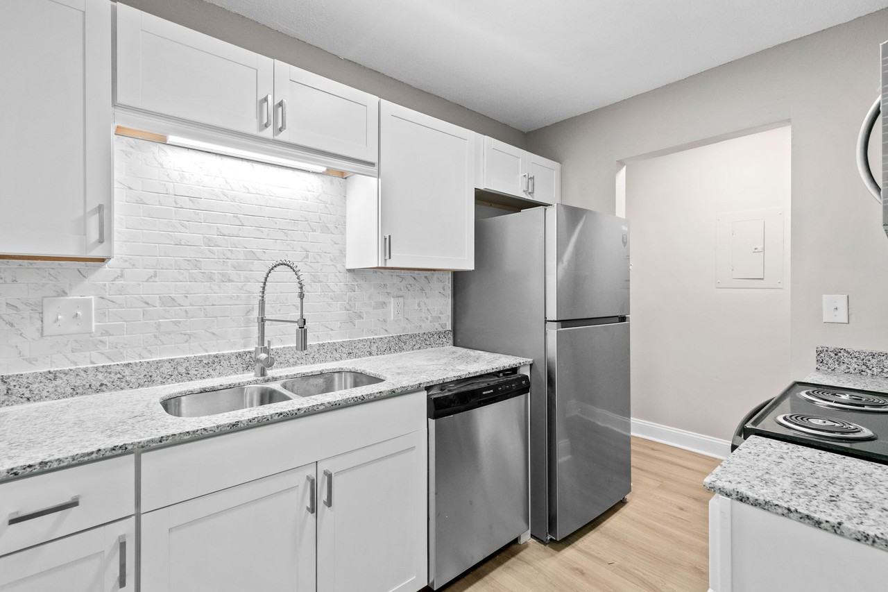 Skyland Pointe - Photo 5 of 50