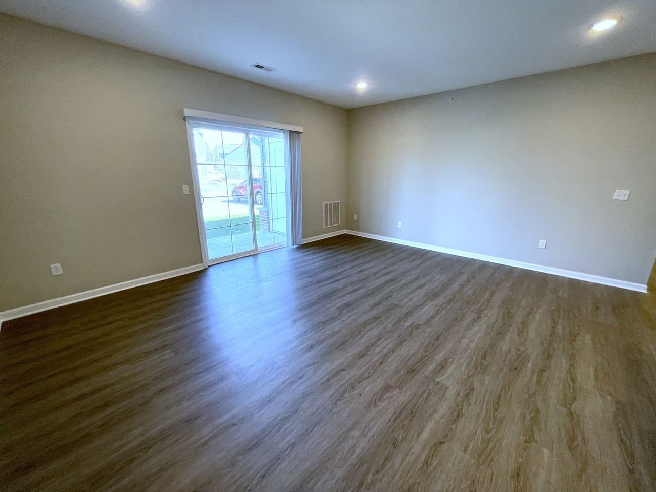 Orchard Grove Apartments - Photo 4 of 34