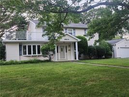 featured image of 9804 Broad St