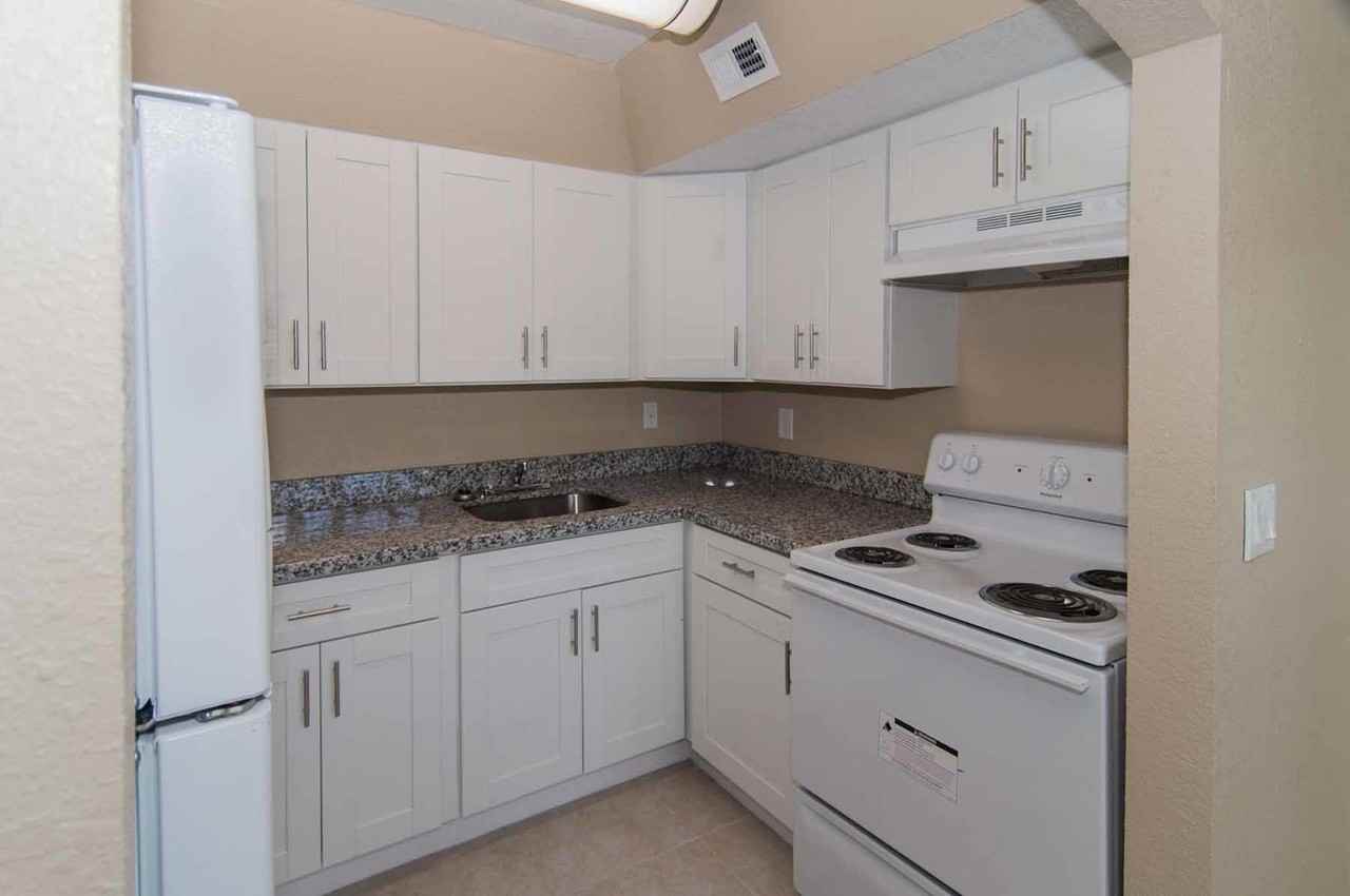 Orange North Apartments & Villas - Photo 7 of 18