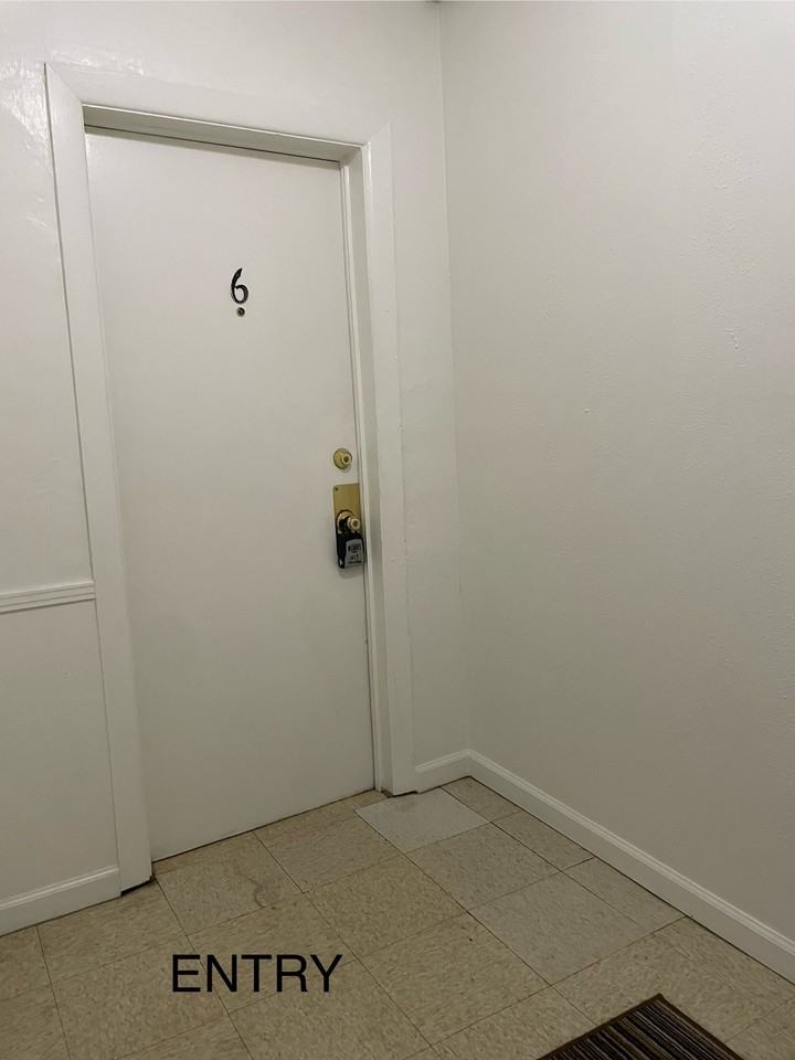 AND: Ruddle: Complex - Photo 3 of 20