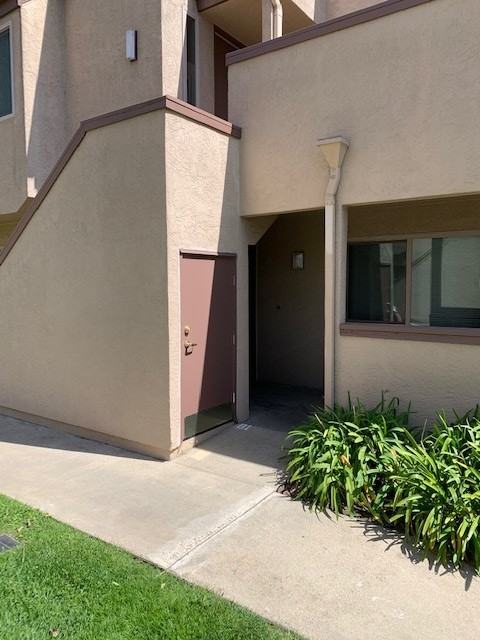 Lee Arms - Photo 2 of 17