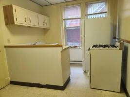 featured image of 30 Willow St