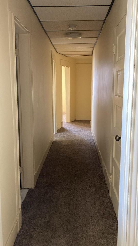 30-32 Willow St - Photo 6 of 33