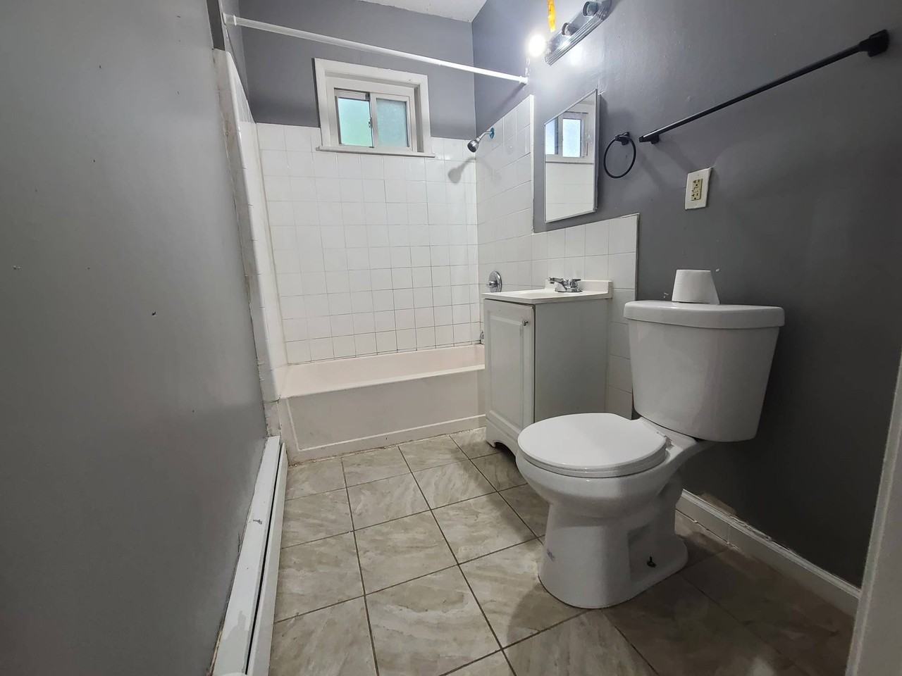 256 Mather Street - Photo 5 of 12