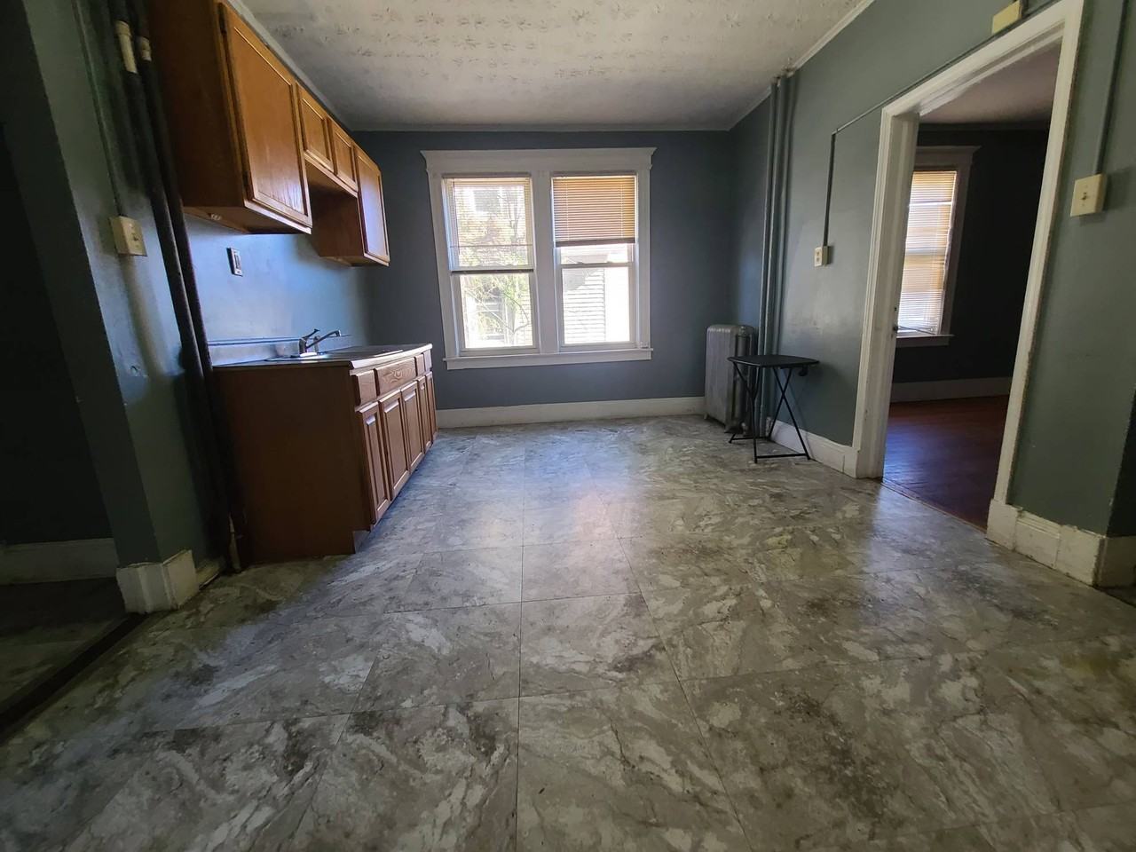 821 Capitol Avenue - Photo 3 of 15