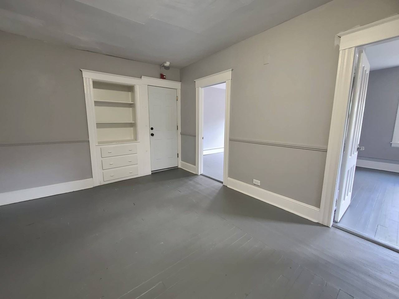 182-184 Washington Street - Photo 2 of 9