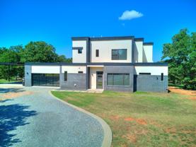 13551 Highpointe Dr - Photo 1 of 1