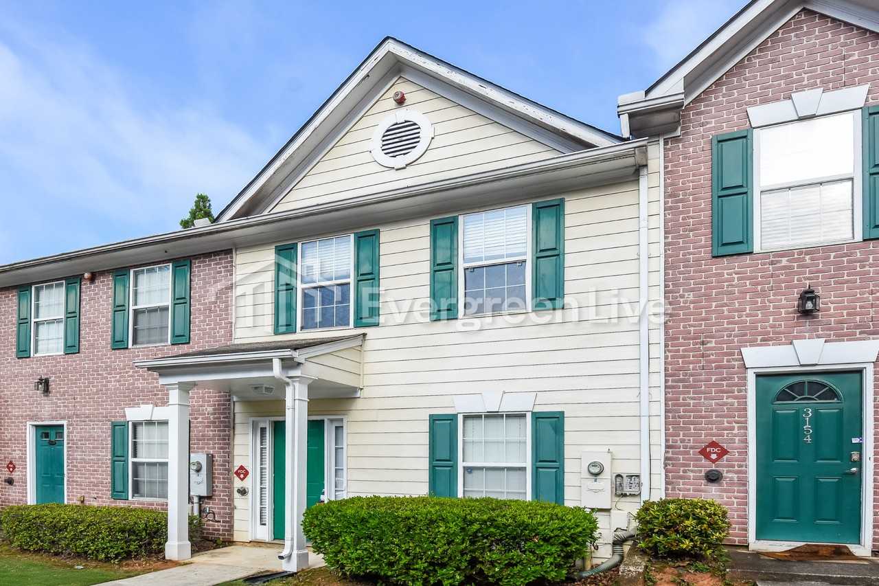 3150 Panthers Trce - Photo 3 of 13