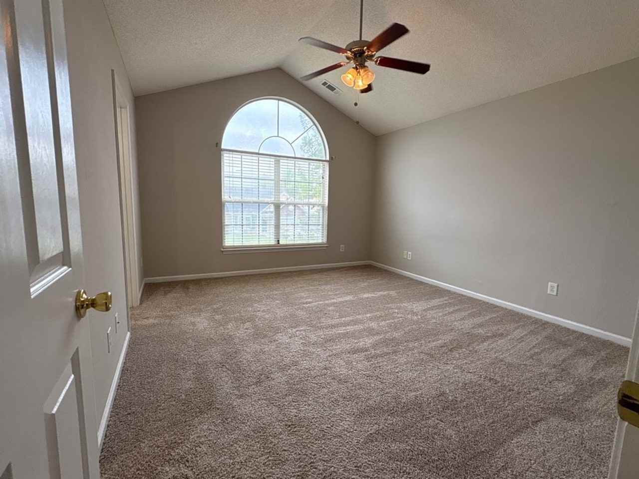 113 Dupre Mill Ct - Photo 7 of 14