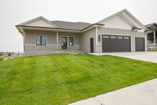 1520 N Marlowe Ave - Photo 1 of 1