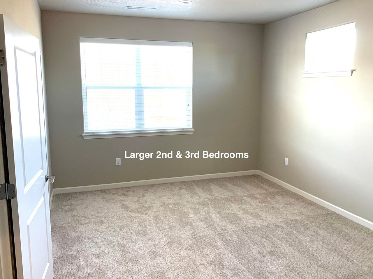 852 Front Ave Ne - Photo 2 of 20