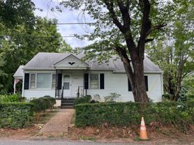 2533 Mayflower Dr - Photo 1 of 1