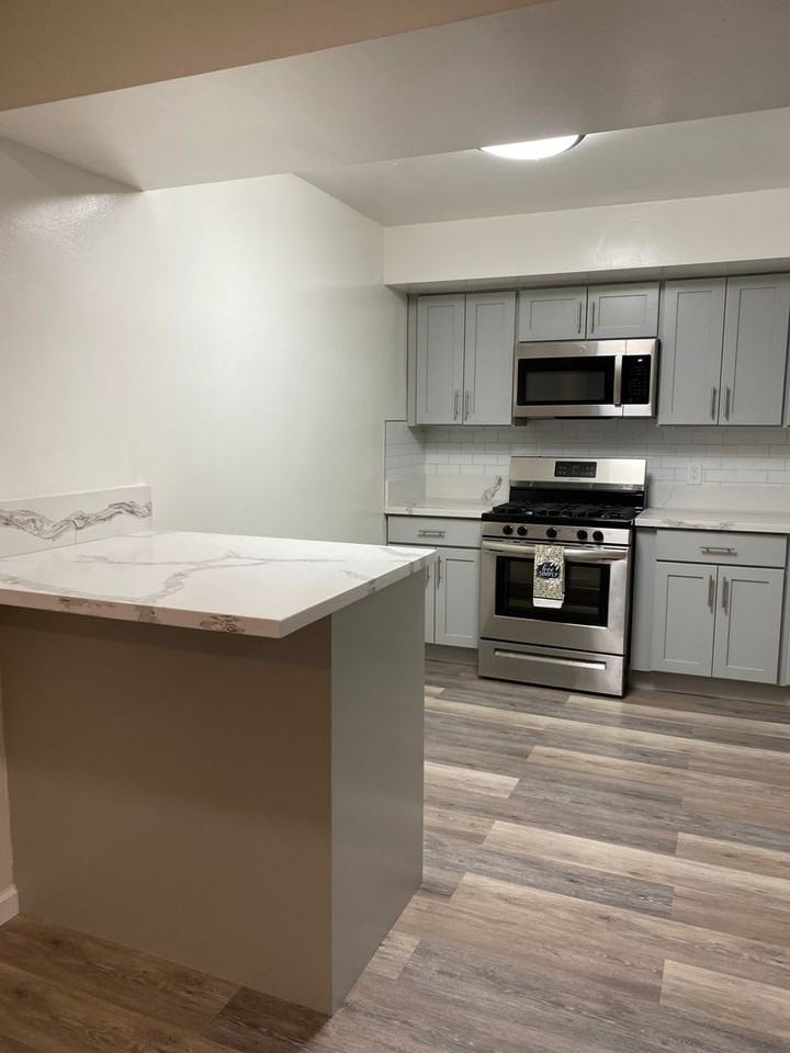 Villa Viejo Apartments - Photo 4 of 11