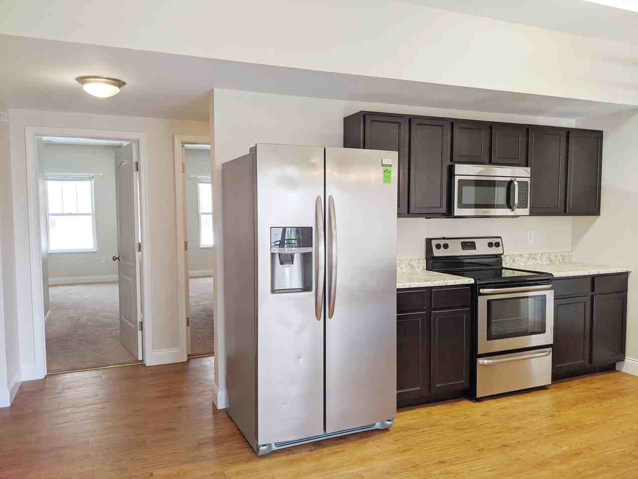 Sixth & Washington - Photo 7 of 22